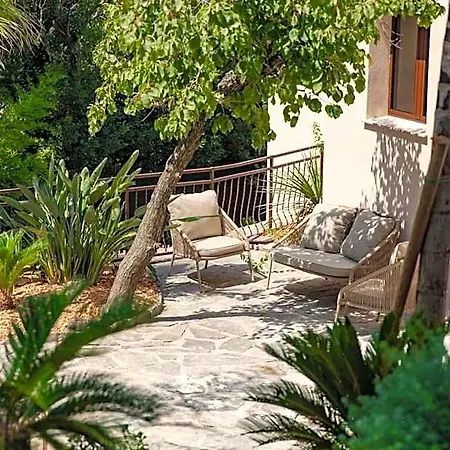 Tinah Saint-tropez فندق 4*