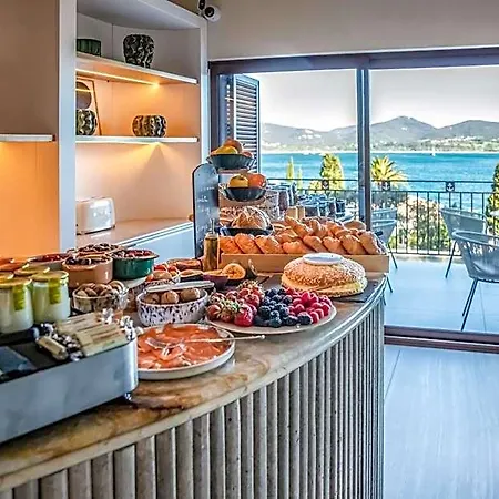 Tinah Saint-tropez 4*