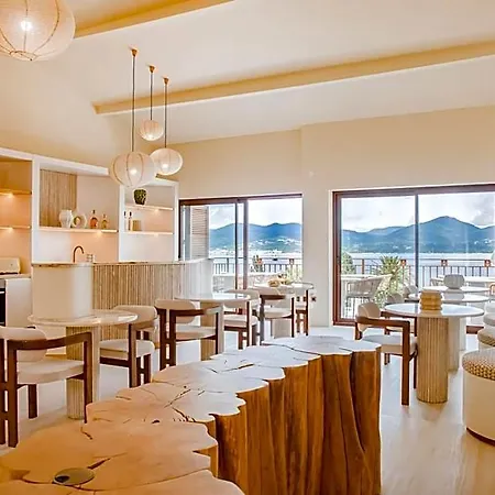 Tinah Saint-tropez Hotel 4*